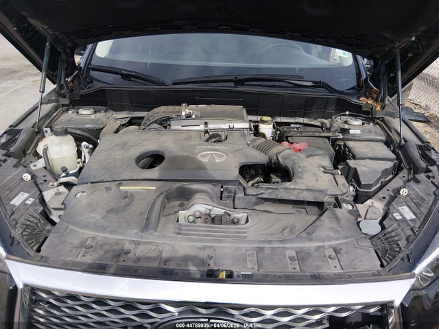 INFINITI Qx Essential