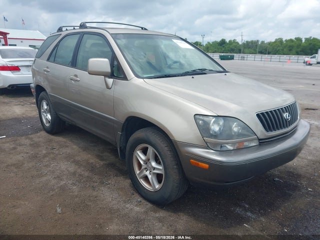 Salvage Lexus RX Image