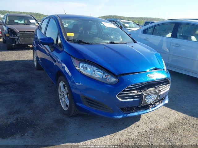 Salvage Ford Fiesta Image