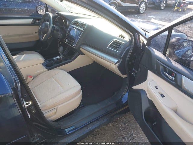 Subaru Outback 2.5i Premium