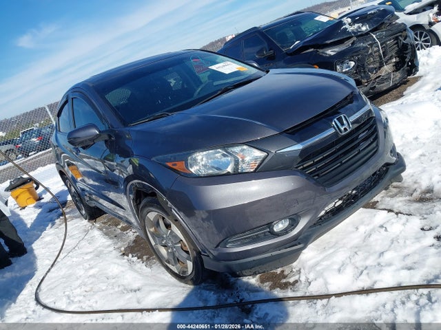 Salvage Honda HR-V Image