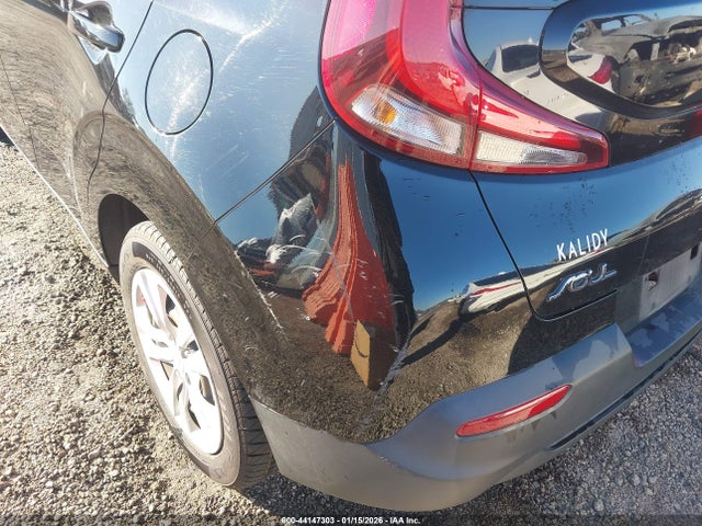 Kia Soul Lx