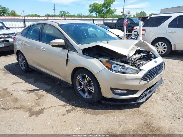 Salvage Ford Focus Image