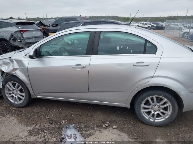 Chevrolet Sonic 2lt