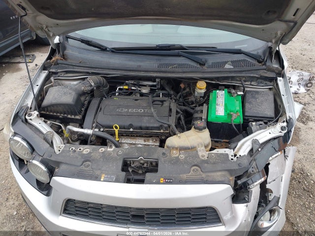 Chevrolet Sonic 2lt