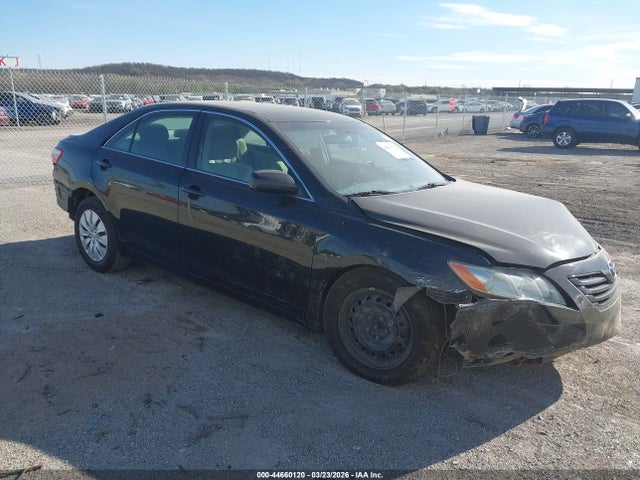 Salvage Toyota Camry Image