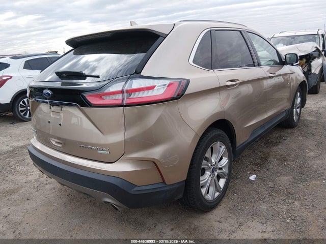 Ford Edge Titanium