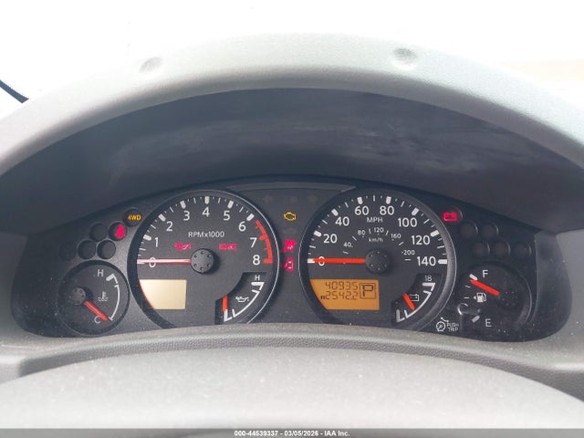 Nissan Frontier Sv