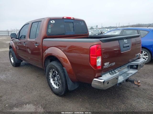 Nissan Frontier Sv