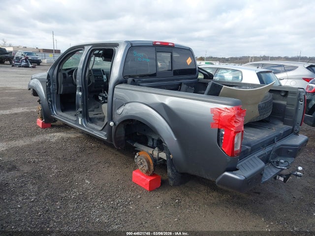 Nissan Frontier Sv 4x4