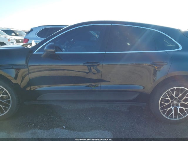 Porsche Macan S