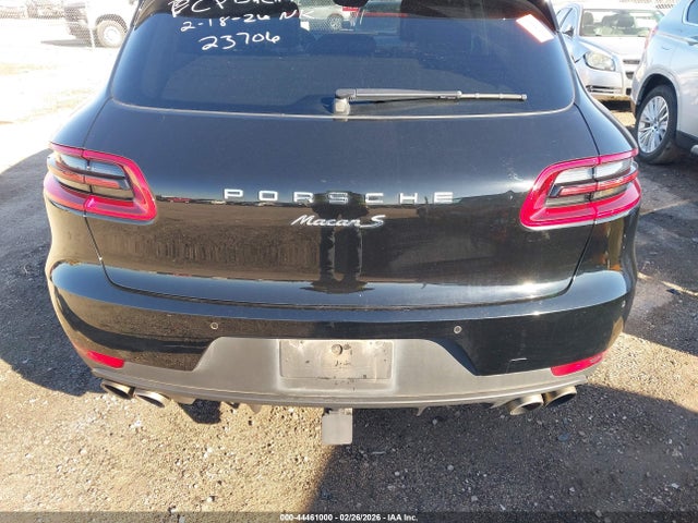 Porsche Macan S