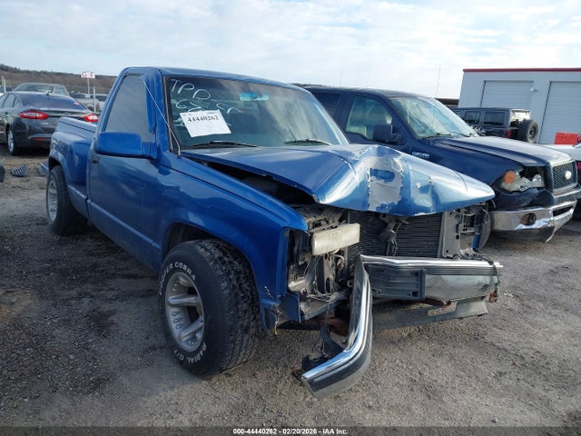Salvage Chevrolet C1500 Image