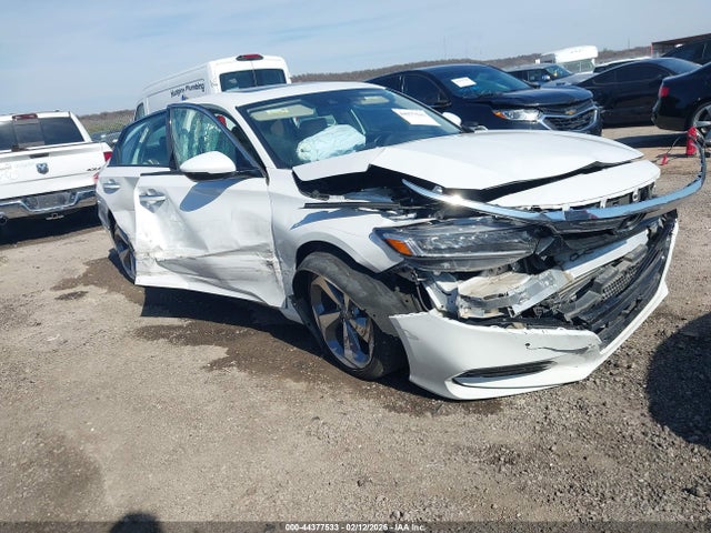 Salvage Honda Accord Image