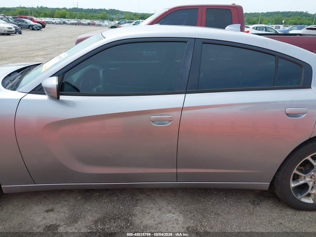 Dodge Charger Sxt