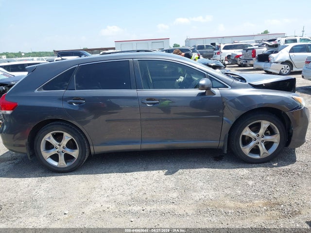 Toyota Venza Base V6