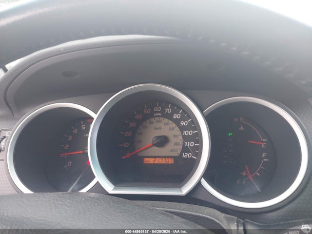 Toyota Tacoma Base V6