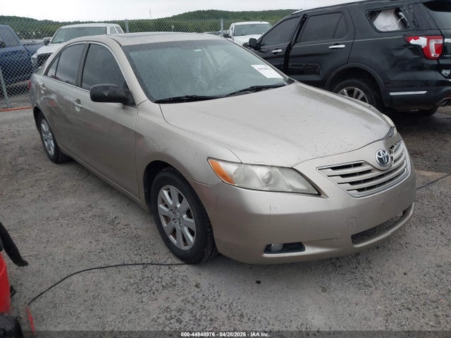 Salvage Toyota Camry Image