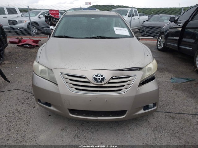 Toyota Camry Xle V6