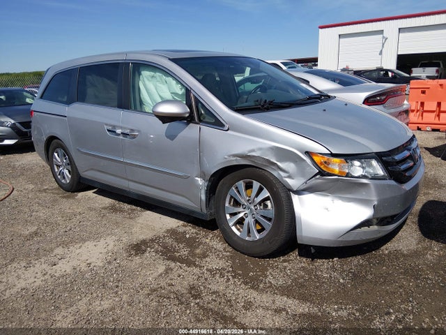 Salvage Honda Odyssey Image