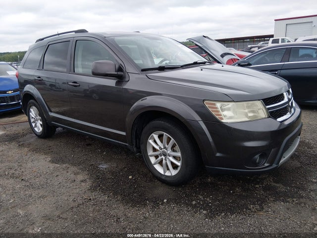 Salvage Dodge Journey Image