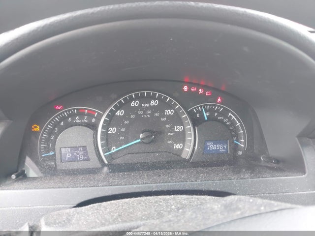 Toyota Camry Le
