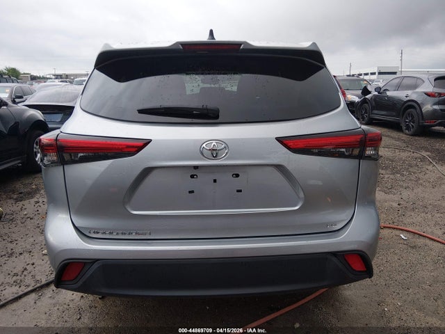 Toyota Highlander Le