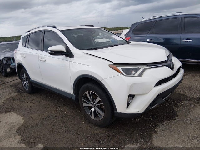 Salvage Toyota RAV4 Image