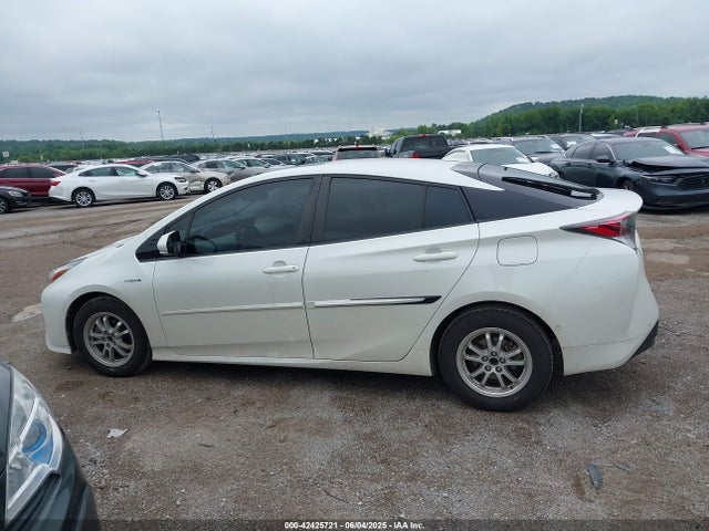 Toyota Prius Four