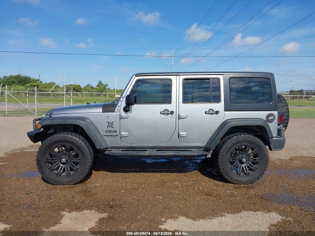 Jeep Wrangler Sport 4x4