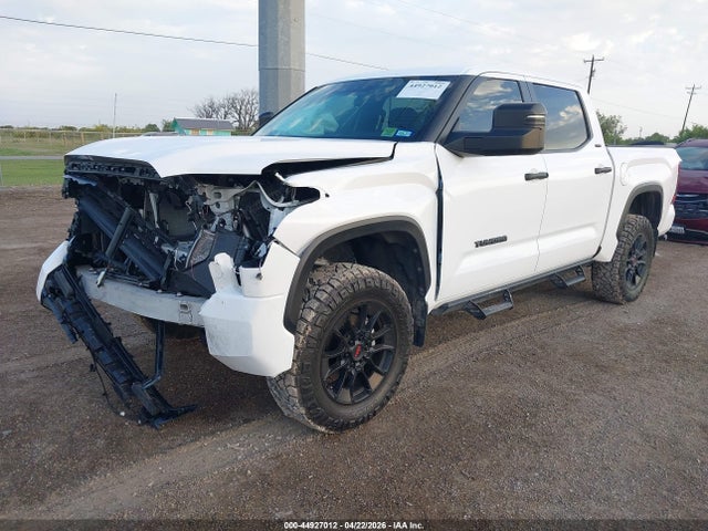 Toyota Tundra Sr5