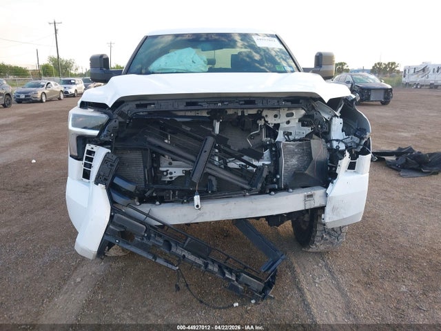 Toyota Tundra Sr5