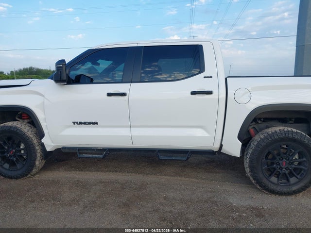 Toyota Tundra Sr5