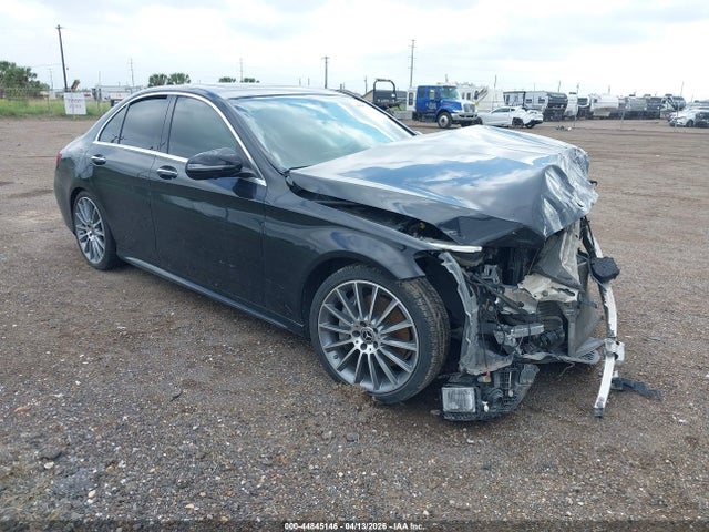 Salvage Mercedes-Benz C-Class Image