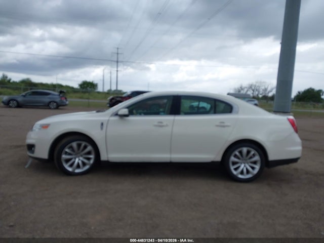 Lincoln MKS
