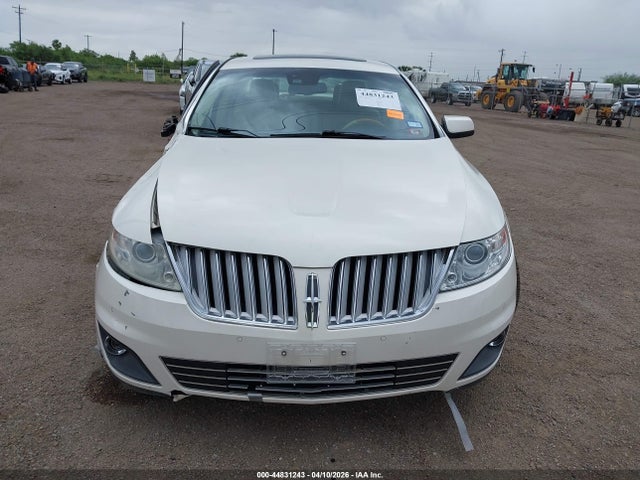 Lincoln MKS