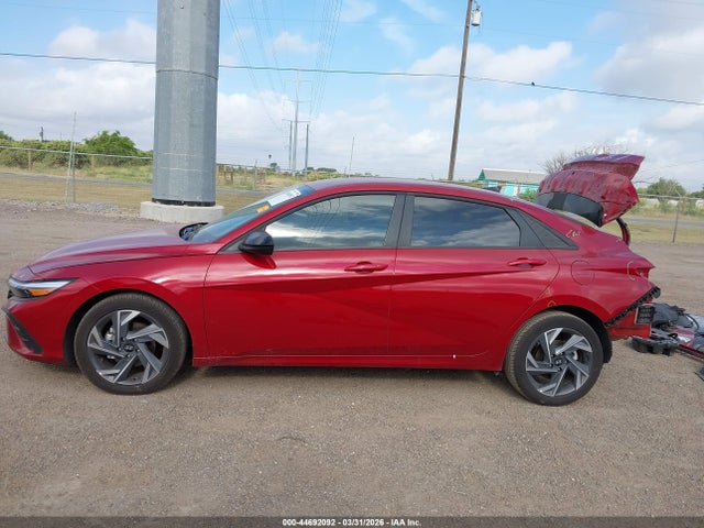 Hyundai ELANTRA Sel Sport
