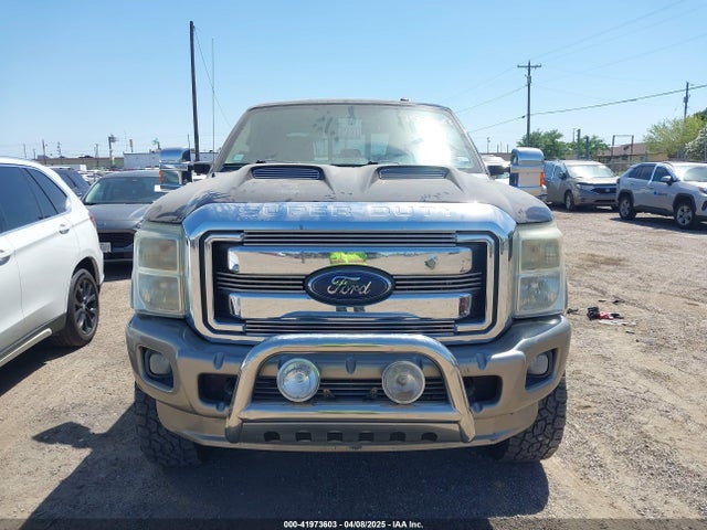 Ford F-250 Lariat