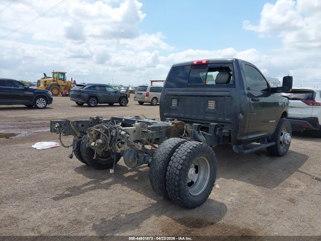 Ram 3500 Tradesman  4x4 8' Box