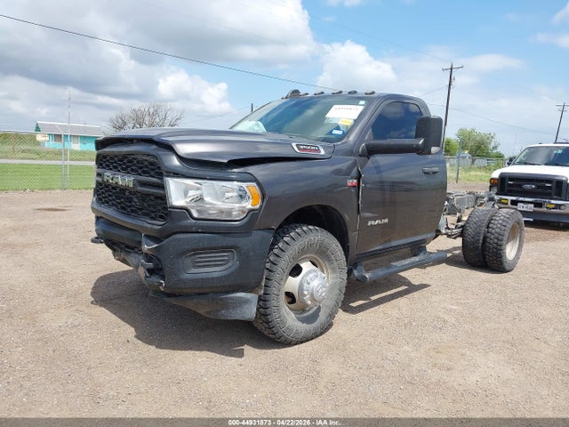 Ram 3500 Tradesman  4x4 8' Box