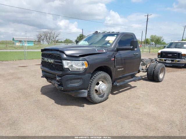 Ram 3500 Tradesman  4x4 8' Box