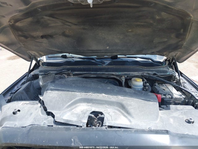 Ram 3500 Tradesman  4x4 8' Box