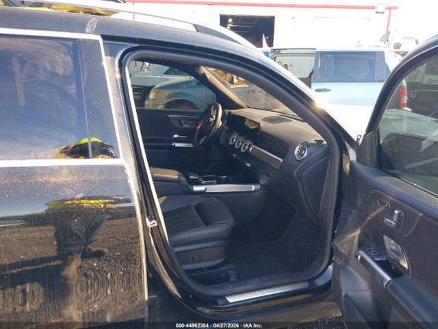 Mercedes-Benz GLB 4matic