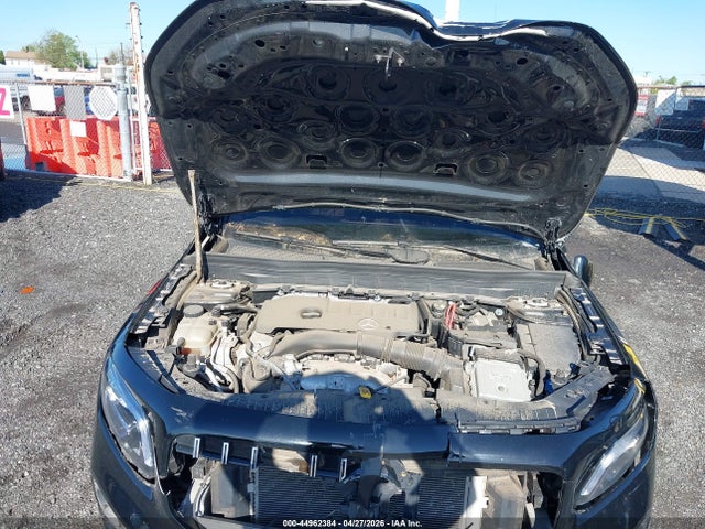 Mercedes-Benz GLB 4matic
