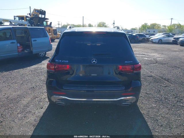 Mercedes-Benz GLB 4matic