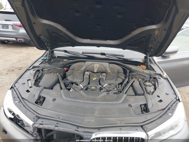 BMW 7 Series Xdrive