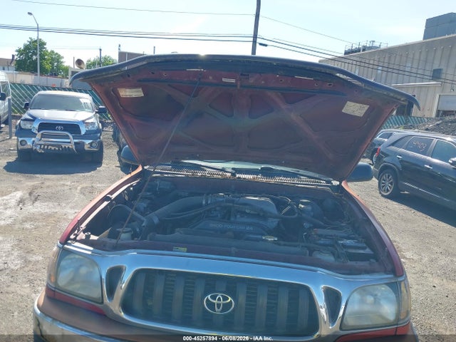 Toyota Tacoma Base V6