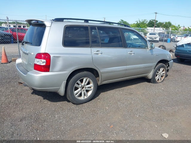Toyota Highlander V6