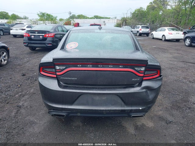 Dodge Charger Sxt