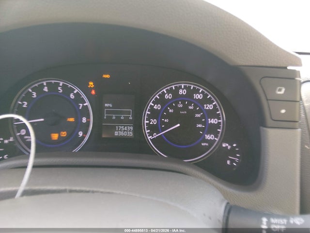 INFINITI G37x